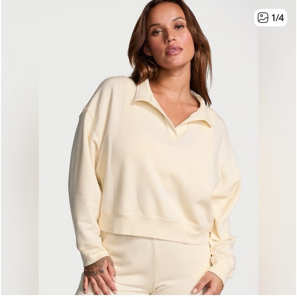 Victoria's Secret Women's Sweatshirt